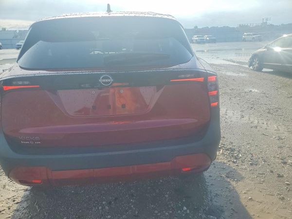2025 NISSAN KICKS SV