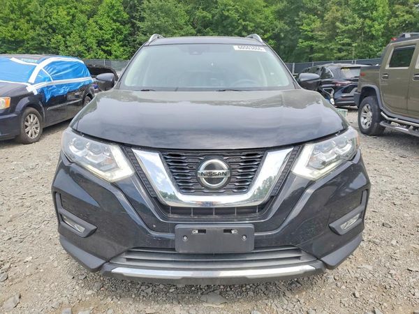 2019 NISSAN ROGUE