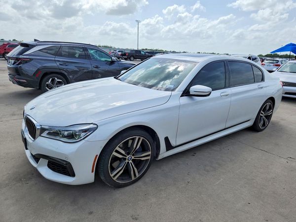 2019 BMW 750