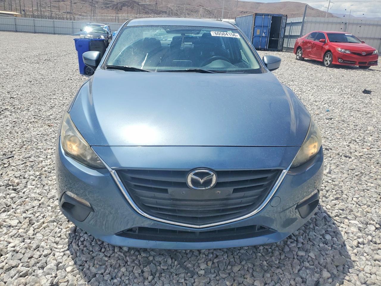 2016 MAZDA 3 SV/Base
