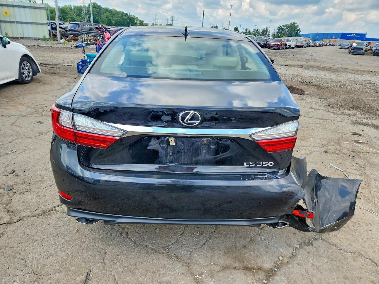 2016 LEXUS ES 350