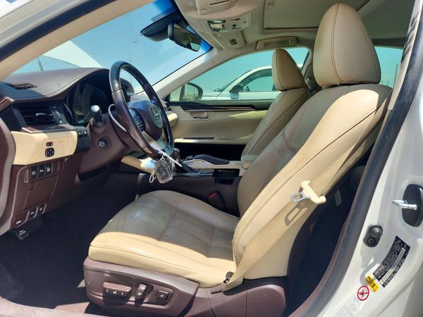 2016 LEXUS ES 350