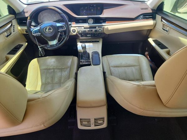 2016 LEXUS ES 350
