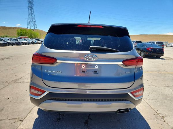 2019 HYUNDAI SANTA FE SE