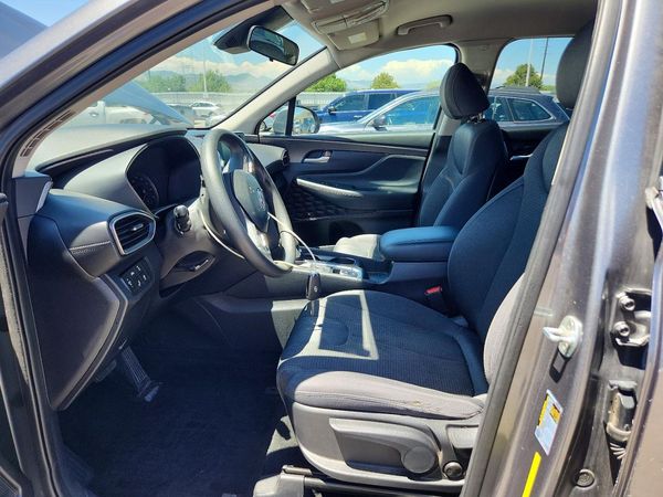 2019 HYUNDAI SANTA FE SE