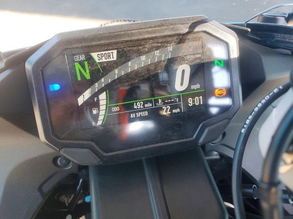2025 KAWASAKI ZX636