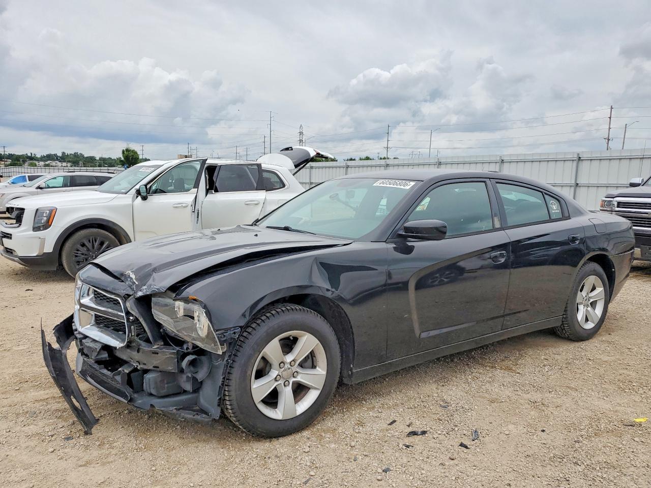 2014 DODGE CHARGER SE