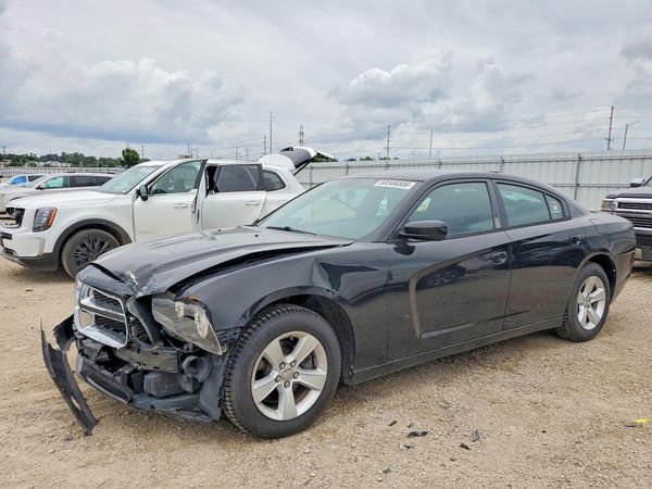 2014 DODGE CHARGER SE