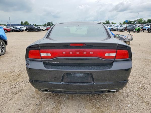 2014 DODGE CHARGER SE
