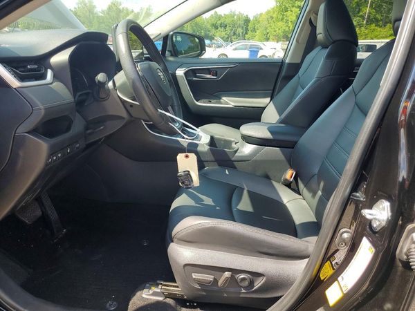 2025 TOYOTA RAV4