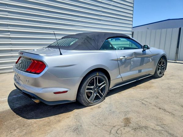 2023 FORD MUSTANG I4