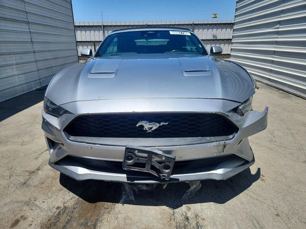 2023 FORD MUSTANG I4