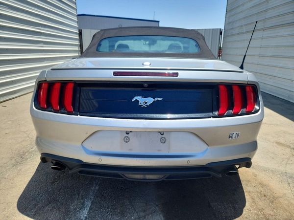 2023 FORD MUSTANG I4