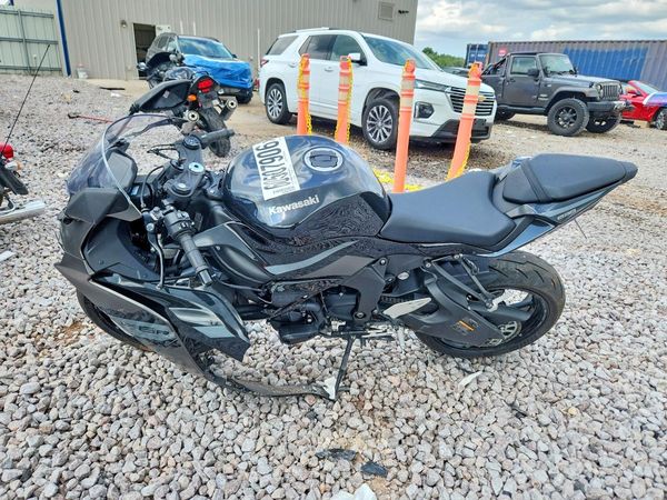 2026 KAWASAKI ZX636