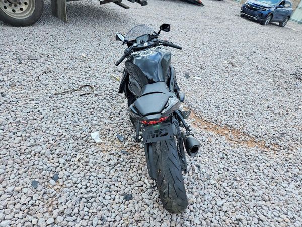 2026 KAWASAKI ZX636