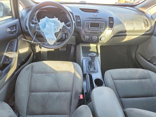 2015 KIA FORTE GL(Middle-low grade)