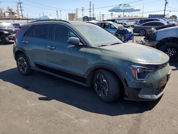 2024 KIA NIRO