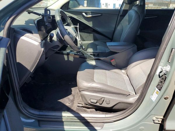 2024 KIA NIRO