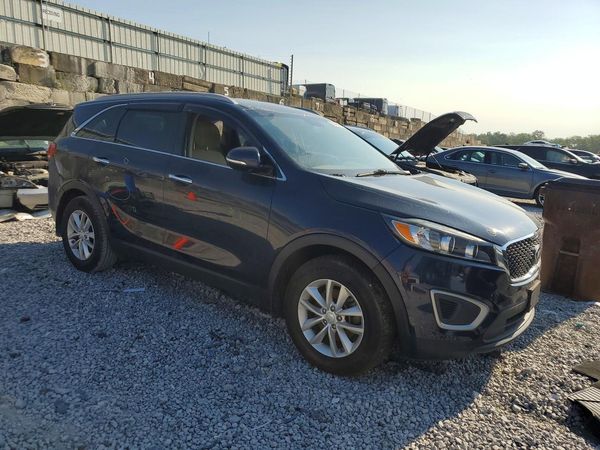 2017 KIA SORENTO