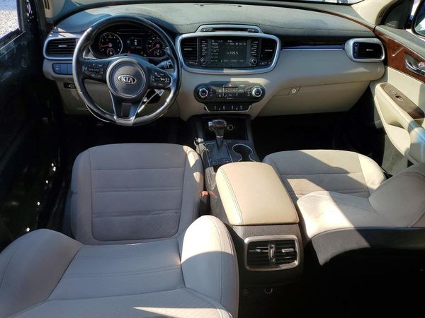 2017 KIA SORENTO
