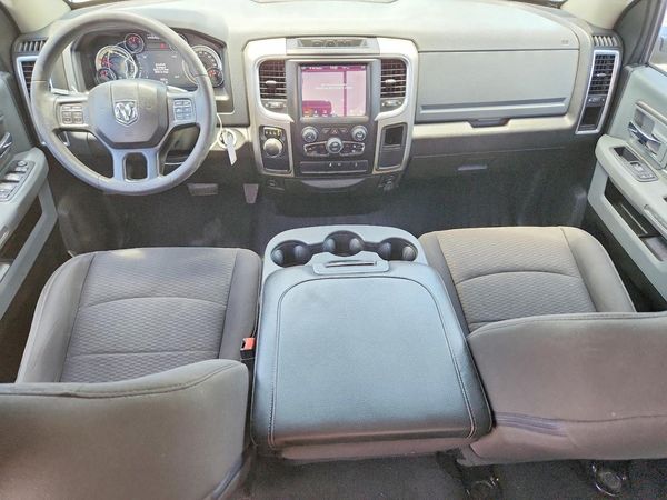 2019 RAM 1500 CLASSIC SLT