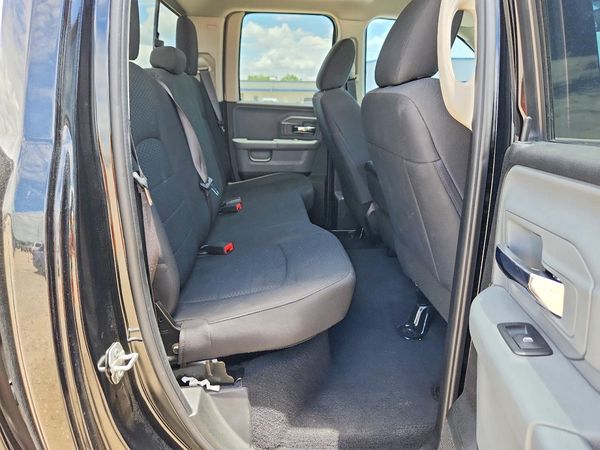 2019 RAM 1500 CLASSIC SLT