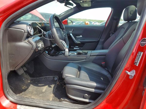 2019 MERCEDES-BENZ A A220
