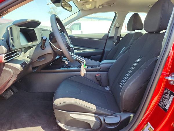 2025 HYUNDAI ELANTRA Blue, SEL Sport