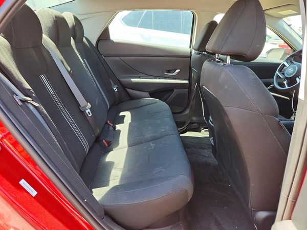 2025 HYUNDAI ELANTRA Blue, SEL Sport