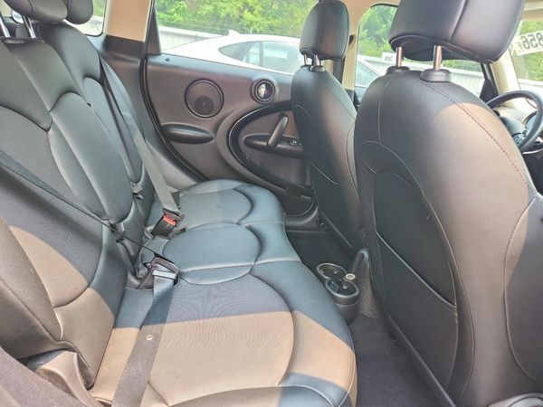 2016 MINI COOPER
