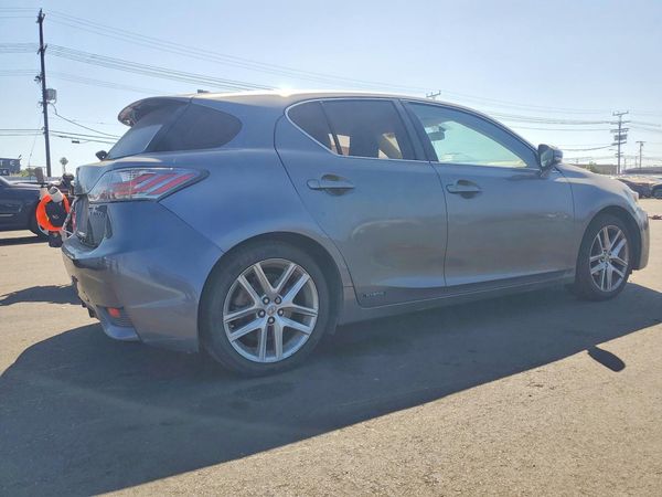 2014 LEXUS CT 200h