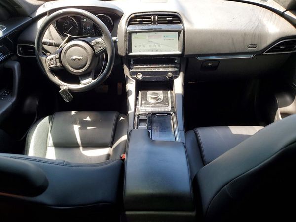 2020 JAGUAR F-PACE Premium