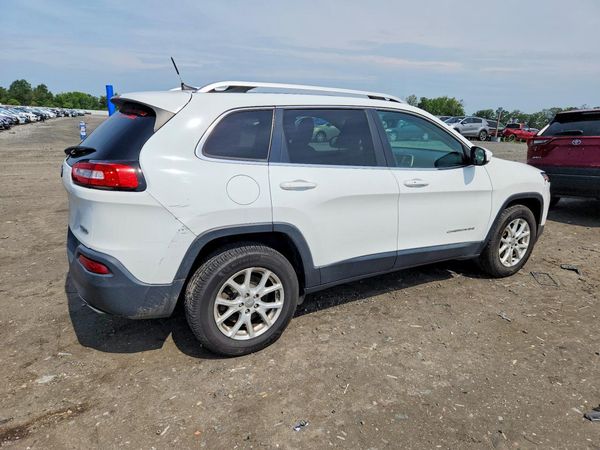 2016 JEEP CHEROKEE LATITUDE 4X4