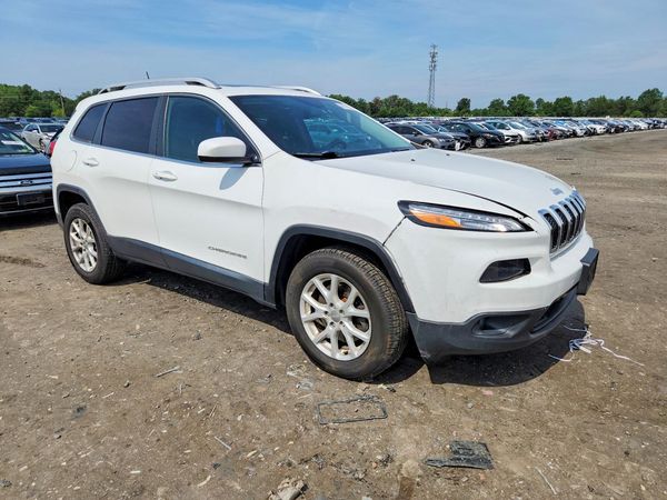 2016 JEEP CHEROKEE LATITUDE 4X4