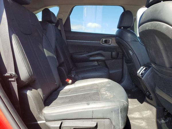 2023 KIA SORENTO