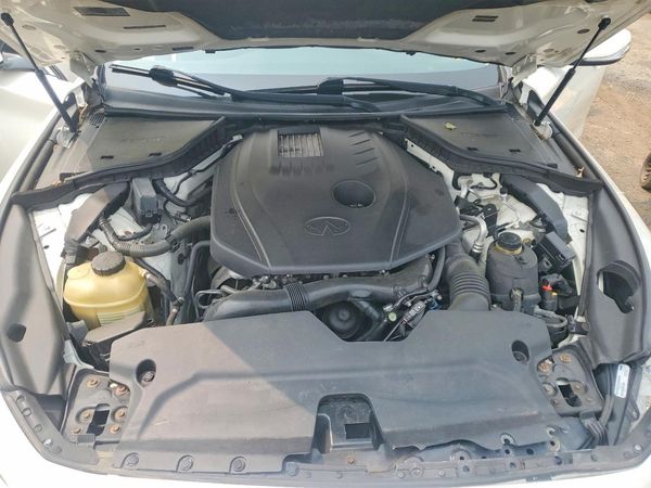 2016 INFINITI Q50