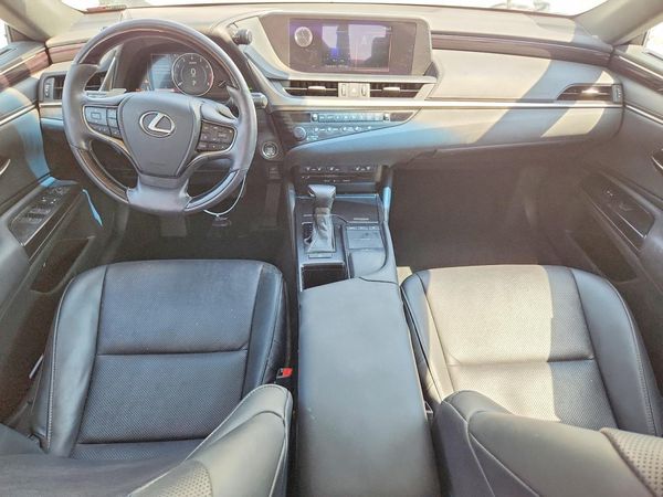 2019 LEXUS ES 350