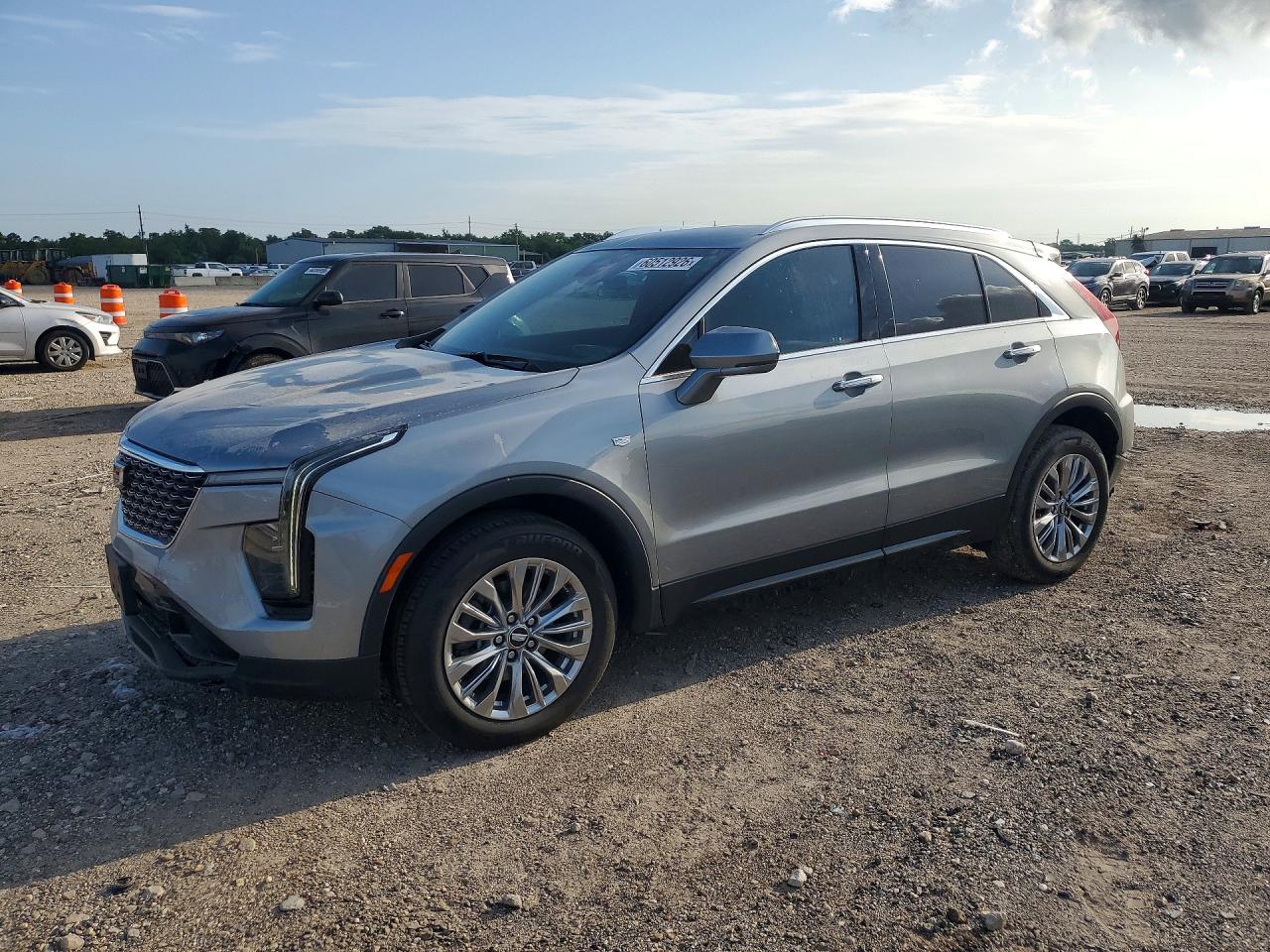 2024 CADILLAC XT4