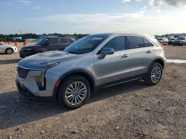 2024 CADILLAC XT4