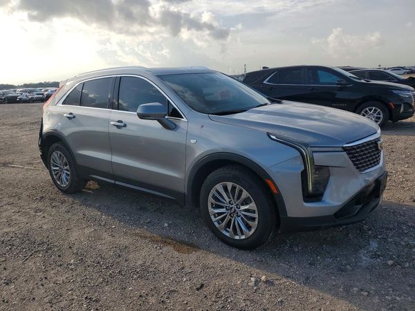 2024 CADILLAC XT4