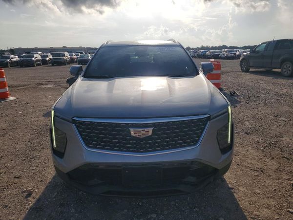 2024 CADILLAC XT4