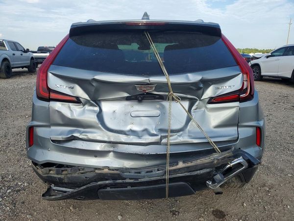2024 CADILLAC XT4