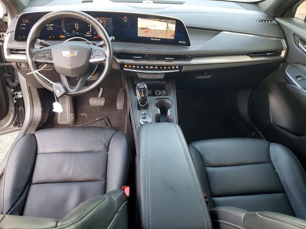 2024 CADILLAC XT4