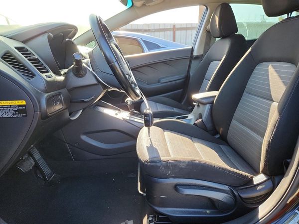2016 KIA FORTE