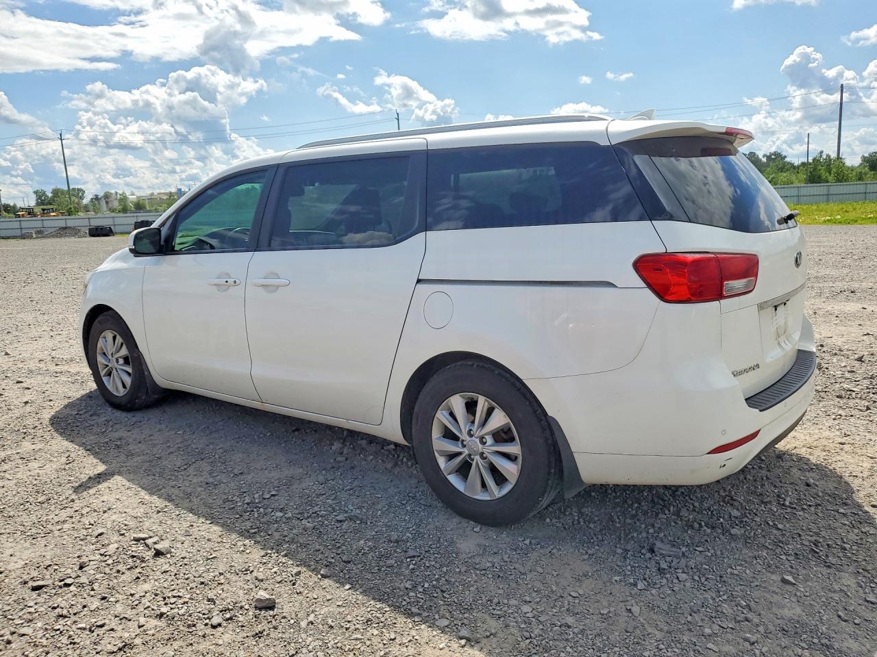 2018 KIA SEDONA LX