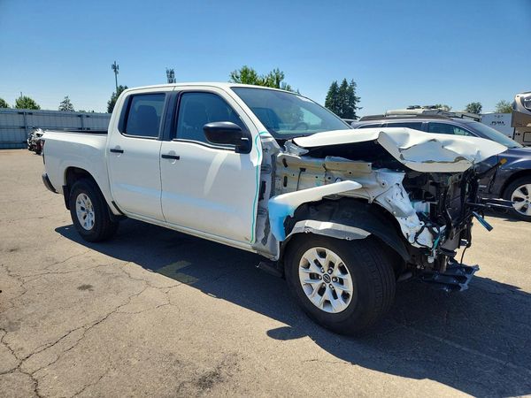 2025 NISSAN FRONTIER