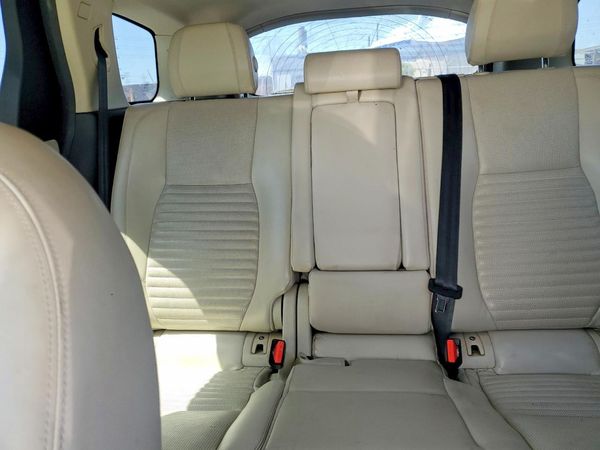 2019 LAND ROVER DISCOVERY HSE LUX — SUVN