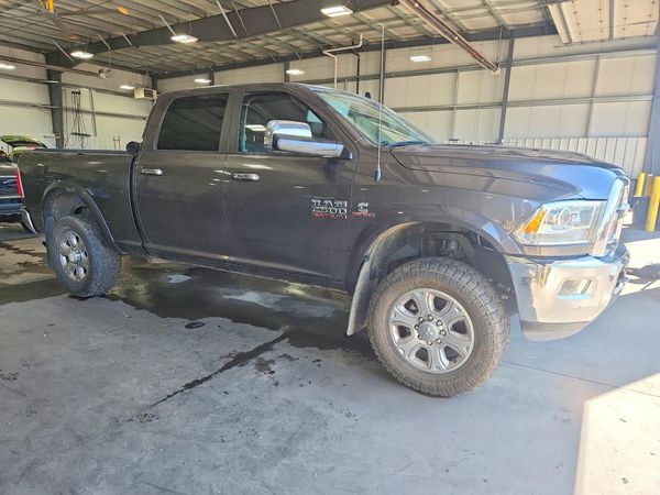 2015 RAM 2500 LARAMIE CREW CAB 4X4