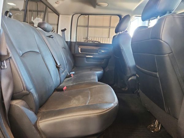 2015 RAM 2500 LARAMIE CREW CAB 4X4