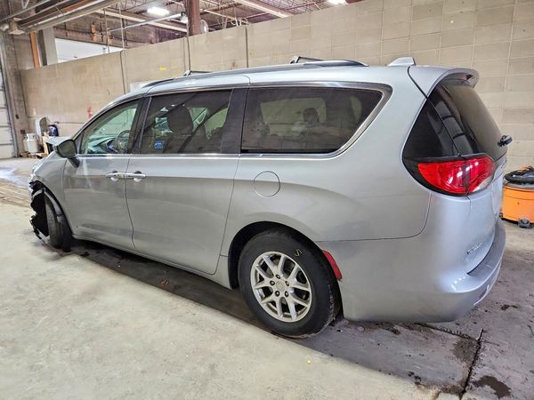 2020 CHRYSLER VOYAGER LXI